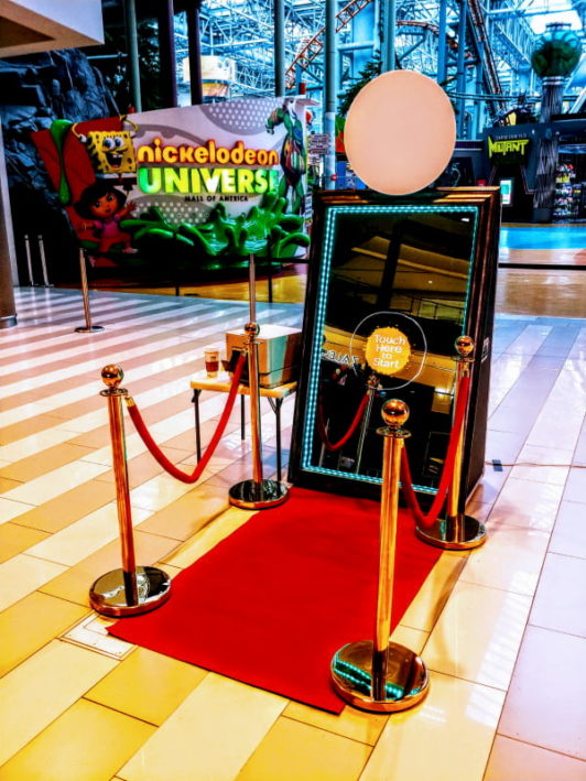 SGDJS-The-Best-Minneapolis-Magic-Mirror